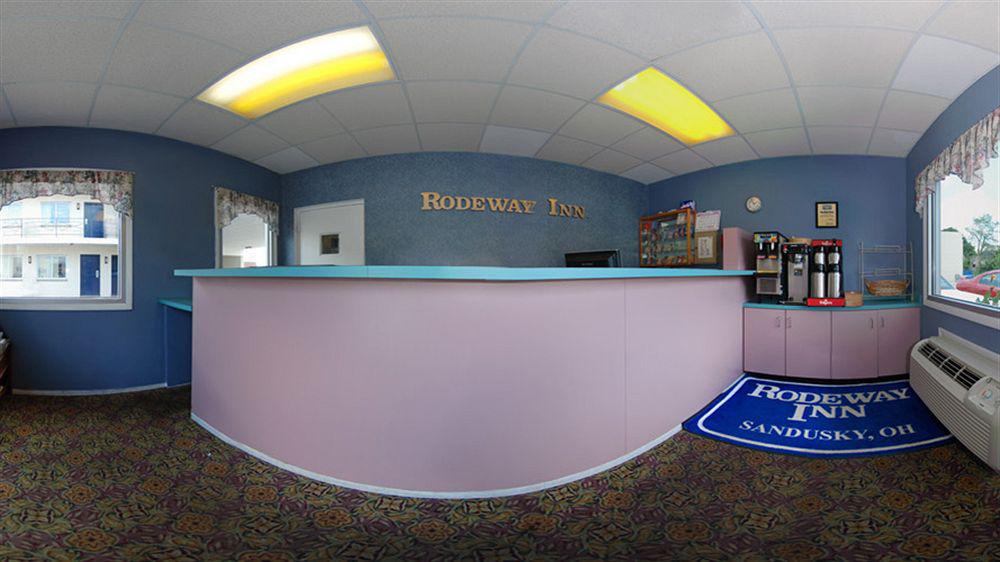 Rodeway Inn North Sandusky Exteriör bild